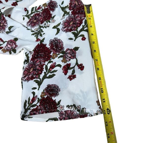 Trixxi V-Neck Short Romper M Floral Boho White Bohemian Whimsical Romantic - Picture 8 of 13